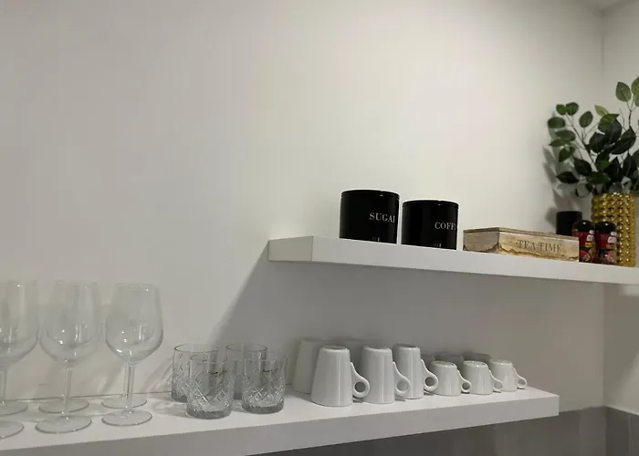 Ellamar City Center Apartment