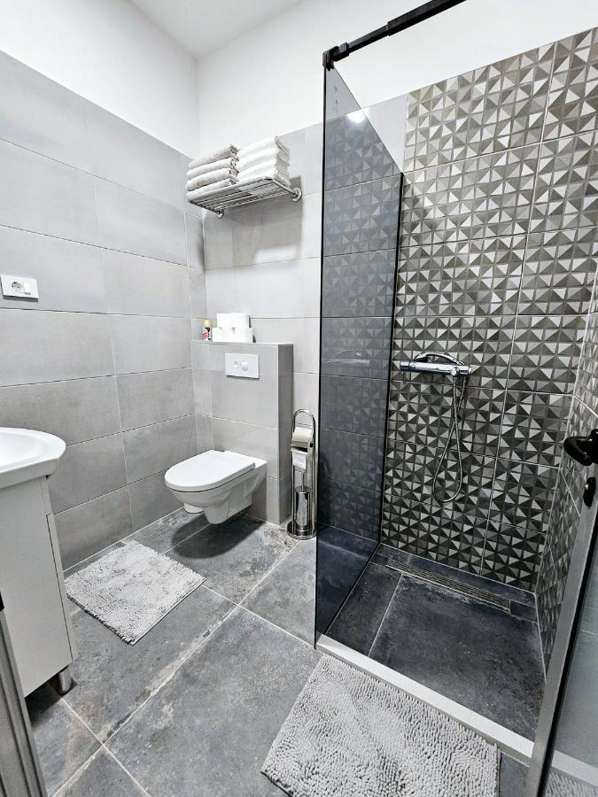Apartment Ellamar Center *